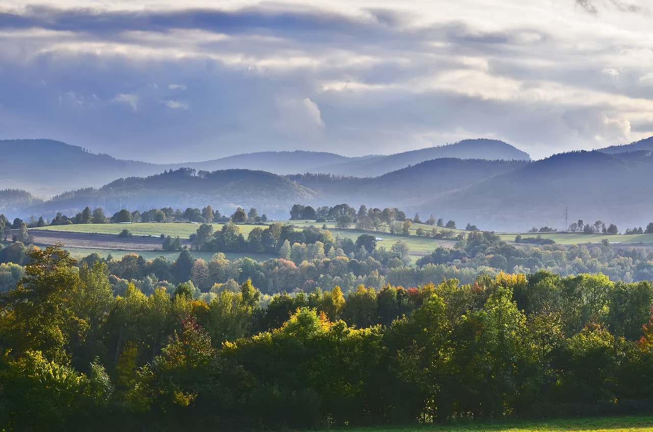 Exploring the Scenic Trails of the Blue Ridge Mountains